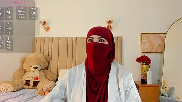 Snapshot of najwa__ chatting on 02-05-26, 02:51 najwa online show from 02-05-26, 02:51