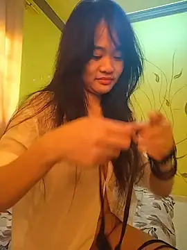 YayeeShow online show from 11-14-25, 10:41