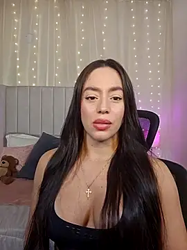 Snapshot of AriadnaTaylor chatting on 06-09-26, 05:58 AriadnaTaylor online show from 06-09-26, 05:58