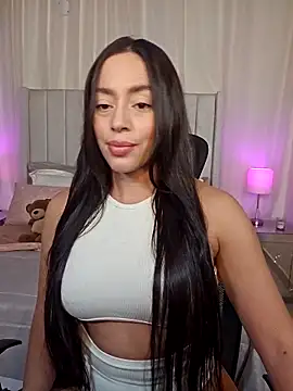 Snapshot of AriadnaTaylor chatting on 05-16-26, 07:57 AriadnaTaylor online show from 05-16-26, 07:57