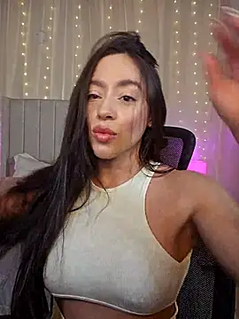 Snapshot of AriadnaTaylor chatting on 05-27-26, 05:09 AriadnaTaylor online show from 05-27-26, 05:09