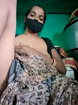 Sexi savita online show from 10-13-25, 10:50