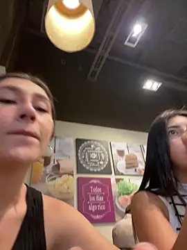 Isa Villamarin online show from 09-26-25, 03:08