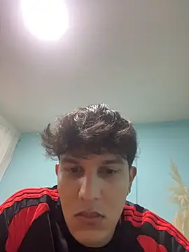 Leo Savage  online show from 03-23-26, 03:06