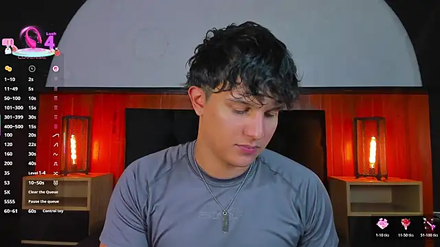 Leo Savage  online show from 06-28-26, 04:08