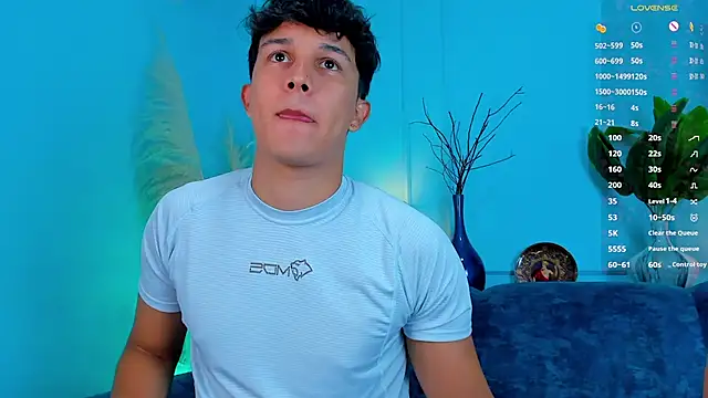 Leo Savage  online show from 03-07-26, 03:02