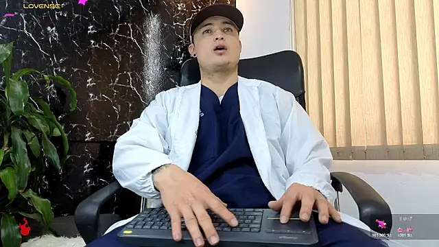 Alexander ferre online show from 03-03-26, 01:40