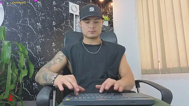 Alexander ferre online show from 03-11-26, 12:43