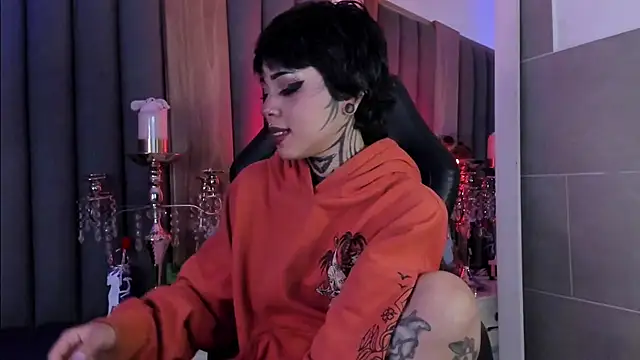 misstomie  online show from 04-03-26, 07:04