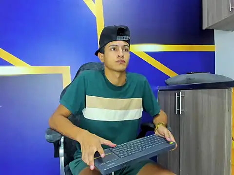 gustavo saaled19  online show from 09-17-25, 08:00