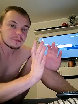 Snapshot of Twojsynek1997 chatting on 10-04-25, 05:36 Twojsynek1997 online show from 10-04-25, 05:36