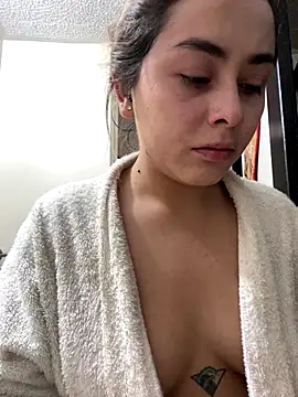 Snapshot of MorganHot0809 chatting on 12-03-25, 11:31 MorganHot0809 online show from 12-03-25, 11:31