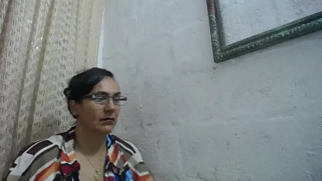 Snapshot of gabbyparker_ chatting on 05-26-26, 10:13 gabbyparker online show from 05-26-26, 10:13