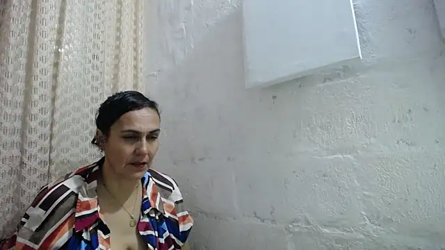 gabbyparker  online show from 12-03-25, 10:09