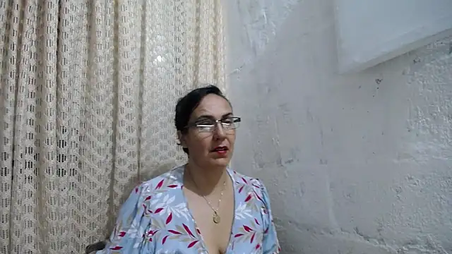 gabbyparker  online show from 11-05-25, 07:11