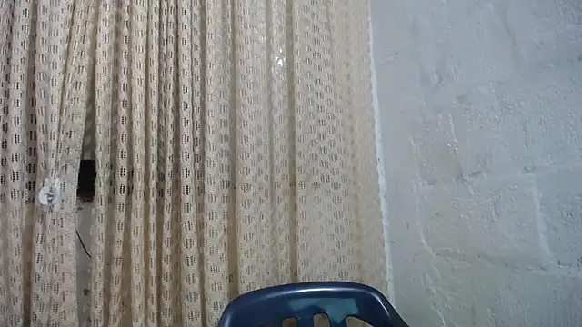Snapshot of gabbyparker_ chatting on 05-05-26, 09:56 gabbyparker online show from 05-05-26, 09:56