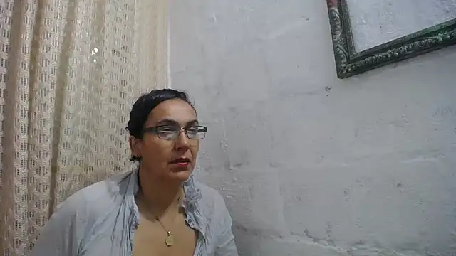 gabbyparker  online show from 02-21-26, 10:39