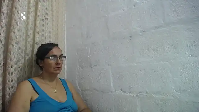 Snapshot of gabbyparker_ chatting on 05-03-26, 09:47 gabbyparker online show from 05-03-26, 09:47