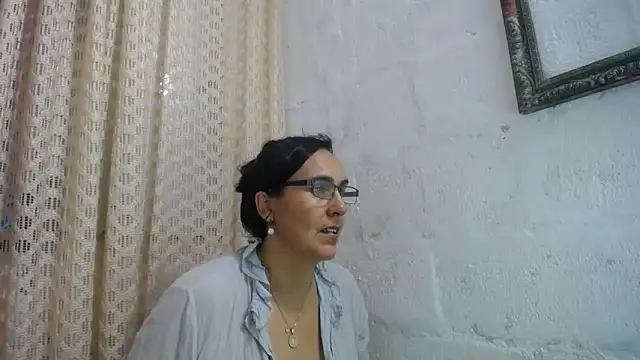 gabbyparker  online show from 01-05-26, 10:35