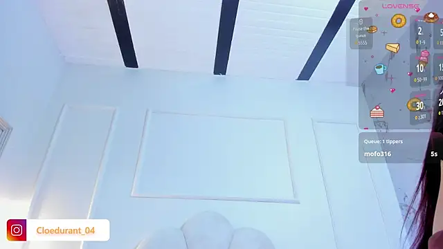 Cloedurant online show from 04-06-26, 07:59