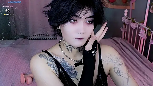 GothXRaven online show from 11-09-25, 12:20