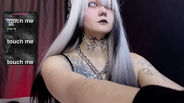 GothXRaven online show from 10-21-25, 11:20