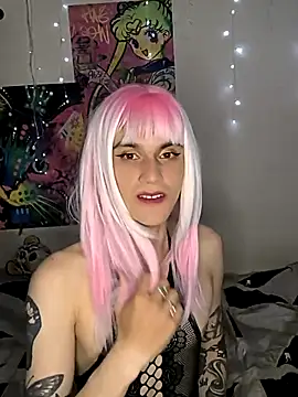 Snapshot of femdomroom chatting on 05-08-26, 05:44 femdomroom online show from 05-08-26, 05:44