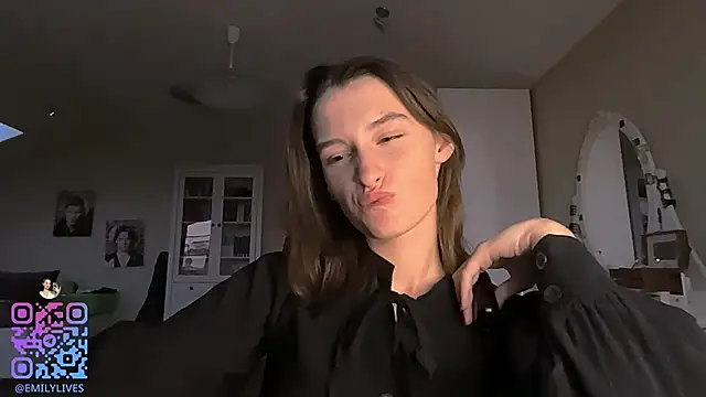 DarlineBrustera online show from 10-26-25, 02:17