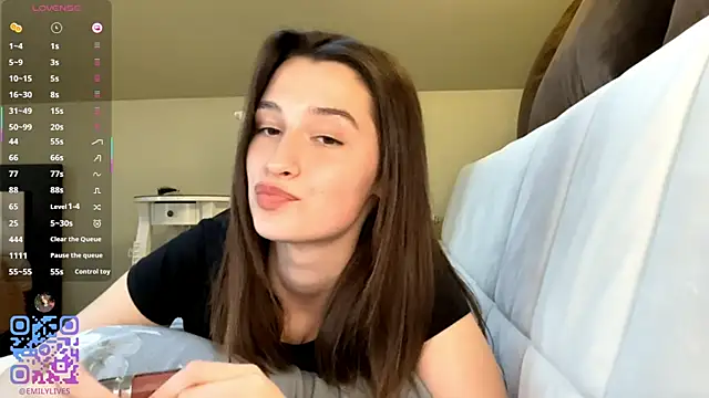 Snapshot of DarlineBrustera chatting on 05-11-26, 04:04 DarlineBrustera online show from 05-11-26, 04:04
