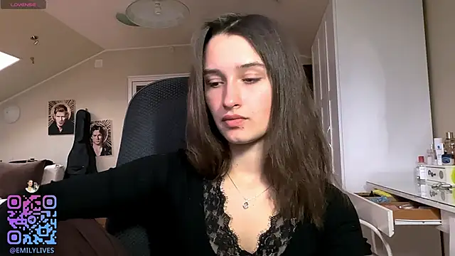 Snapshot of DarlineBrustera chatting on 04-19-26, 02:29 DarlineBrustera online show from 04-19-26, 02:29