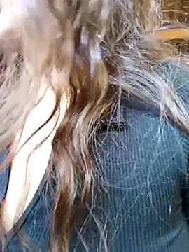 BomBomLuu online show from 01-15-26, 07:50