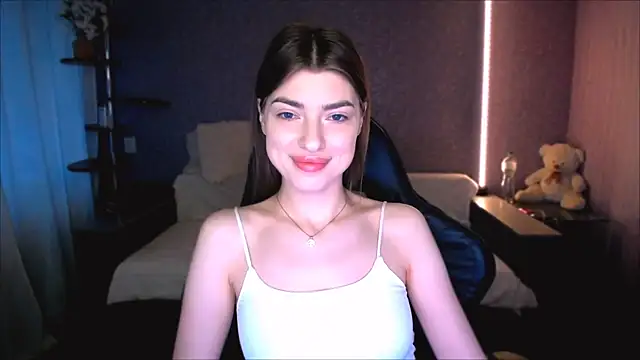 Snapshot of Dianaa_Lee0 chatting on 06-24-26, 04:49 Dianaa Lee0 online show from 06-24-26, 04:49