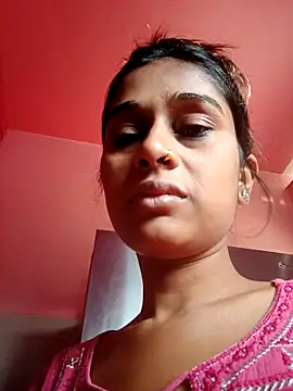 Snapshot of hotshreya69 chatting on 10-20-25, 02:57 hotshreya69 online show from 10-20-25, 02:57