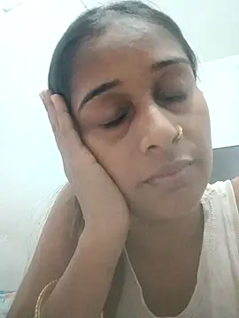 Snapshot of hotshreya69 chatting on 09-28-25, 08:16 hotshreya69 online show from 09-28-25, 08:16