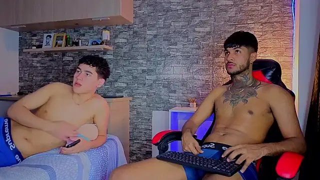 Snapshot of Theimperialboys_ chatting on 05-16-26, 06:34 Theimperialboys online show from 05-16-26, 06:34