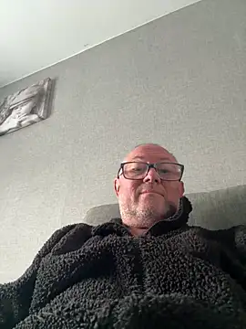 naughtygrandad1 online show from 06-07-26, 06:40