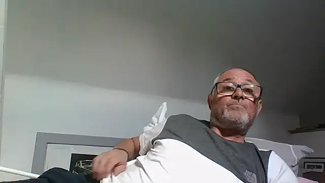 naughtygrandad1 online show from 04-08-26, 03:35