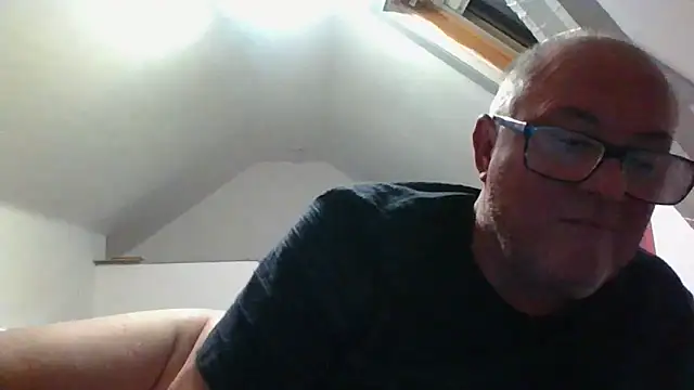 naughtygrandad1 online show from 10-24-25, 06:51