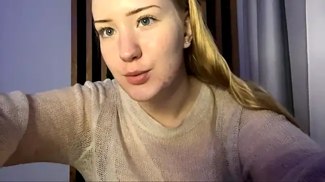 PandaFluff online show from 11-14-25, 04:32