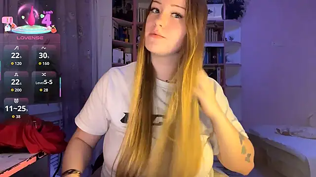 PandaFluff online show from 09-20-25, 05:18