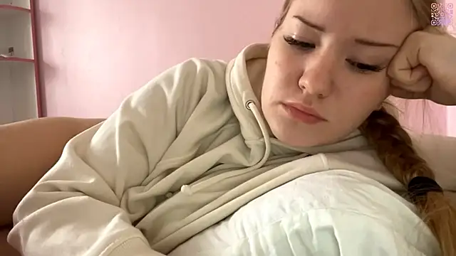 PandaFluff online show from 02-13-26, 06:24