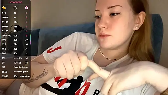 PandaFluff online show from 03-21-26, 05:50