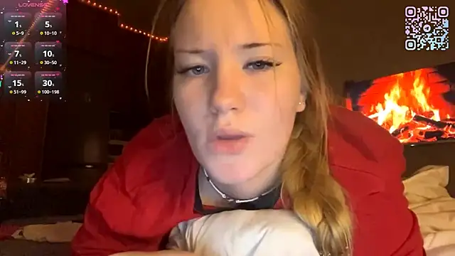 PandaFluff online show from 03-09-26, 07:17