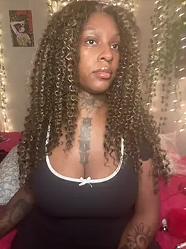 MistiSavannah online show from 02-19-26, 01:57