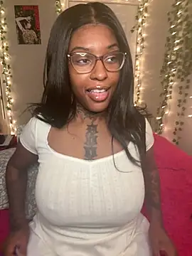 MistiSavannah online show from 02-21-26, 12:07