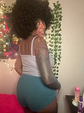 Snapshot of MistiSavannah chatting on 06-25-26, 02:09 MistiSavannah online show from 06-25-26, 02:09