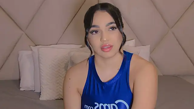 CharlotteeBrownn online show from 03-19-26, 06:02