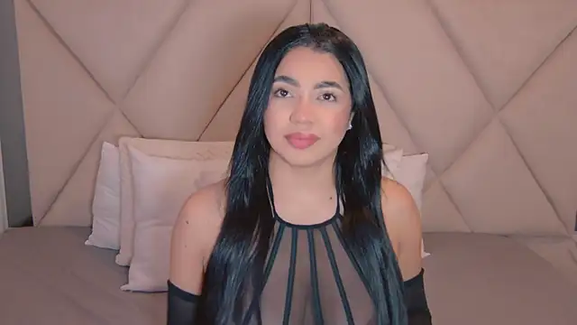 Snapshot of CharlotteeBrownn chatting on 07-15-26, 11:39 CharlotteeBrownn online show from 07-15-26, 11:39