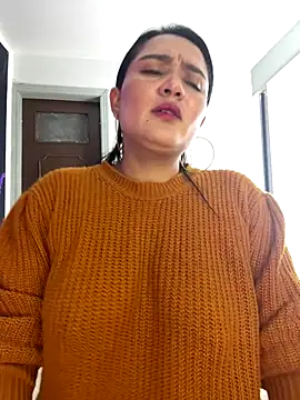 Rouse69  online show from 12-17-25, 06:18