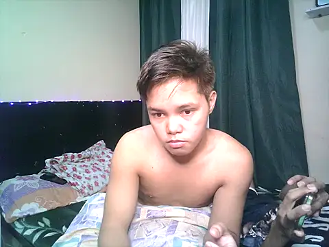 Sweet-shopia online show from 11-23-25, 06:01